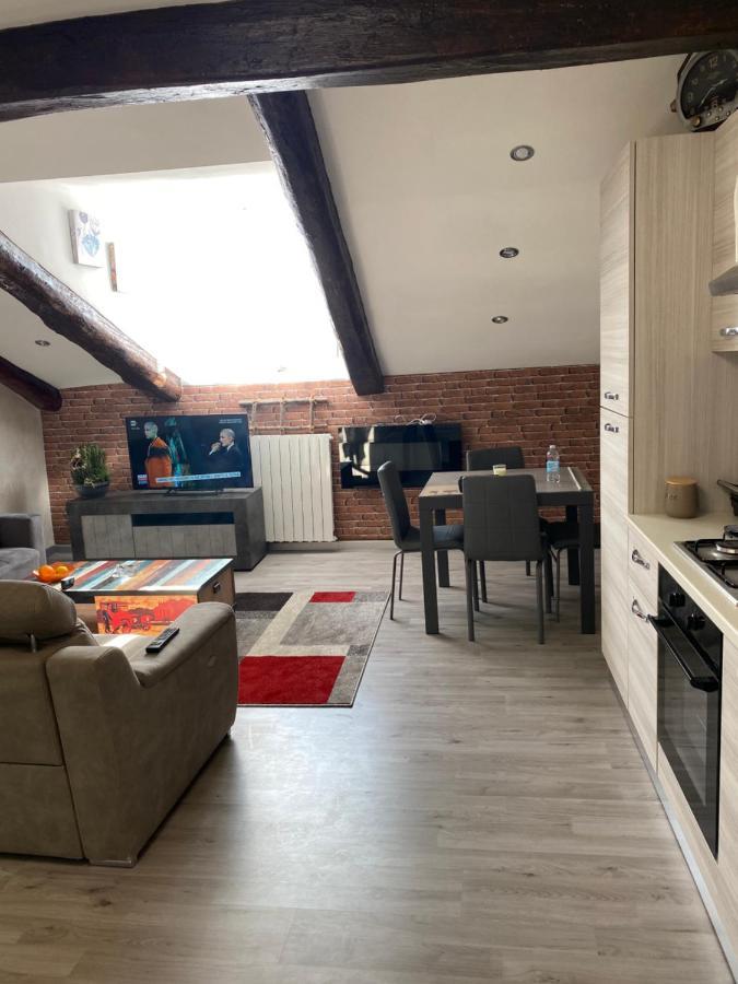 Deluxe Appartment Турин Экстерьер фото